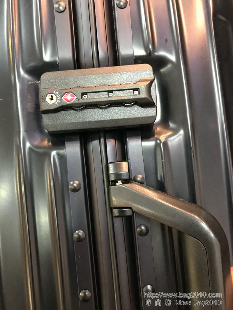 RIMOWA 世界頂級潮牌 OFF WHITE 再度推出 全鋁合金 跨界聯名合作款 Pc材質拉杆箱  xbt1139